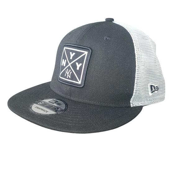 New Era NY Snapback Trucker Hat - Black & White - Picture 2 of 8